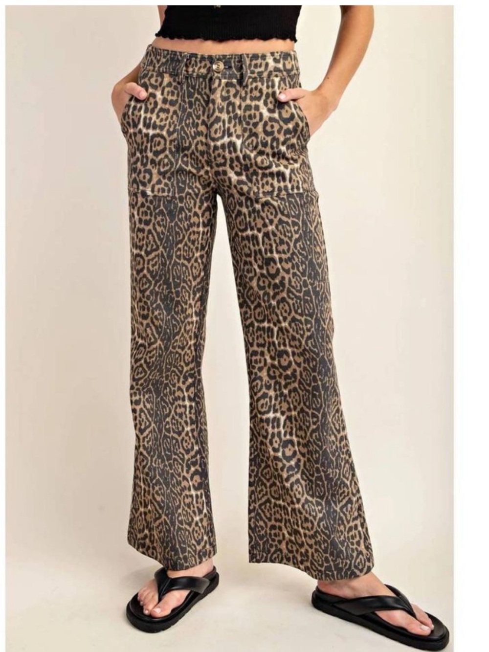 GIGIO leopard print flare jeans in brown sz M